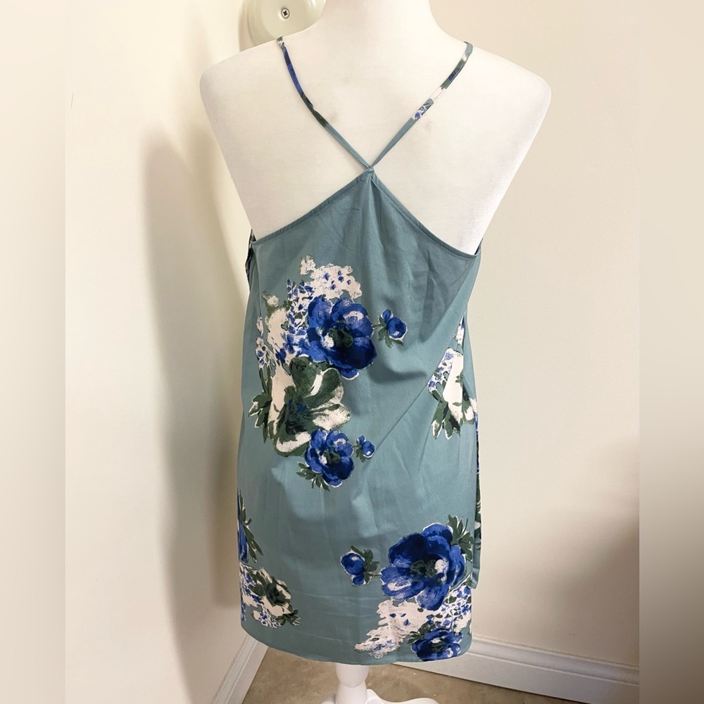 Gorgeous Free People floral slip dress! - Picture 6 of 9